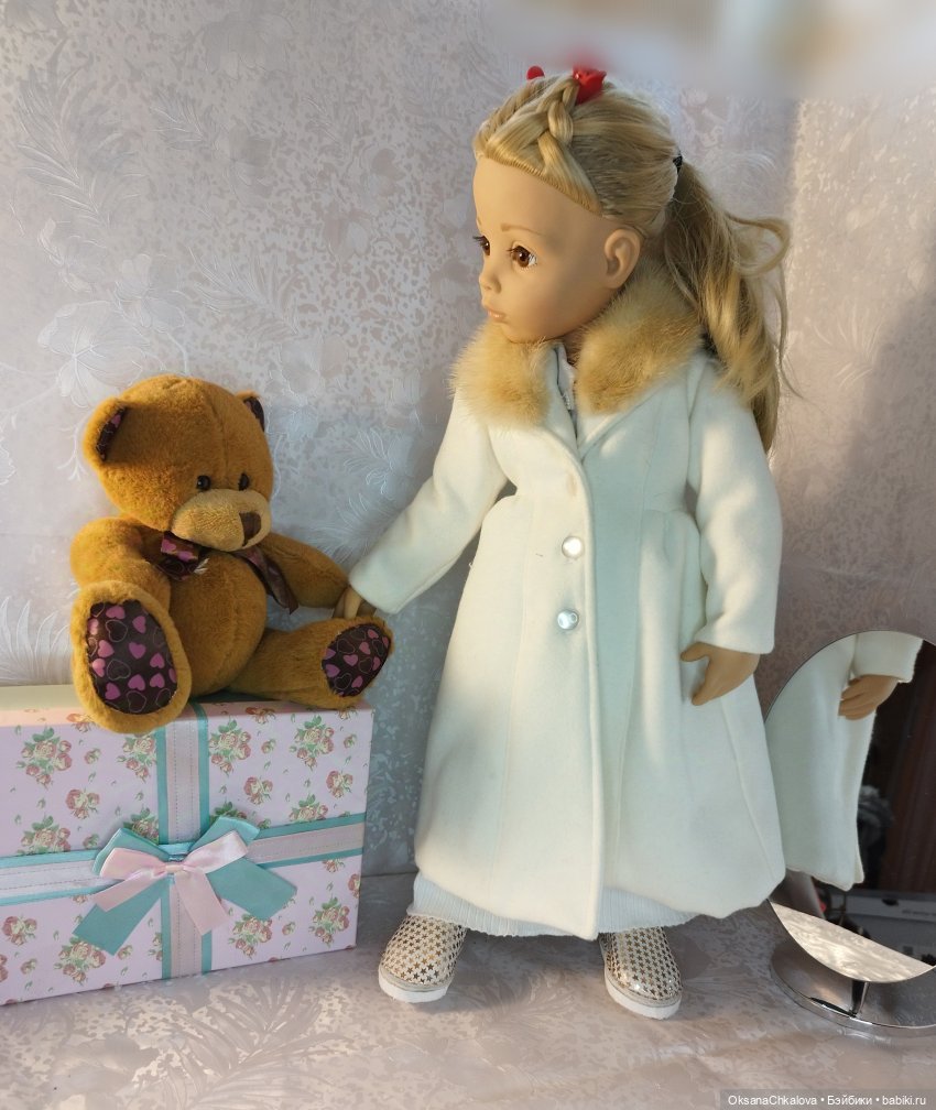 Пальто с норковым воротником