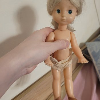 здравствуйте. хочу узнать что за кукла ссср