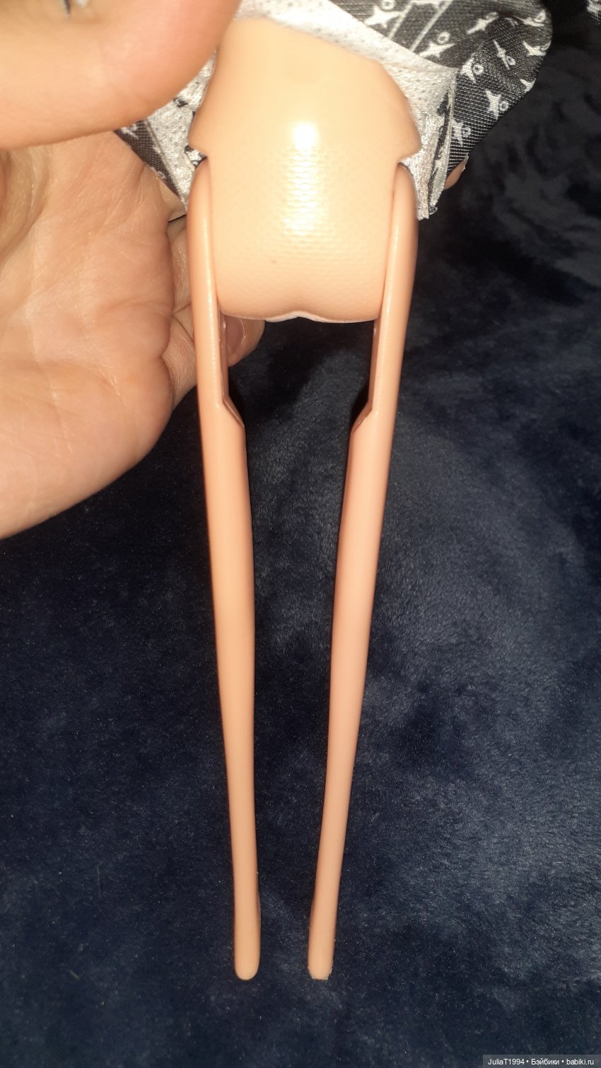 Ноги Уэнздей Ноги Уэнздей