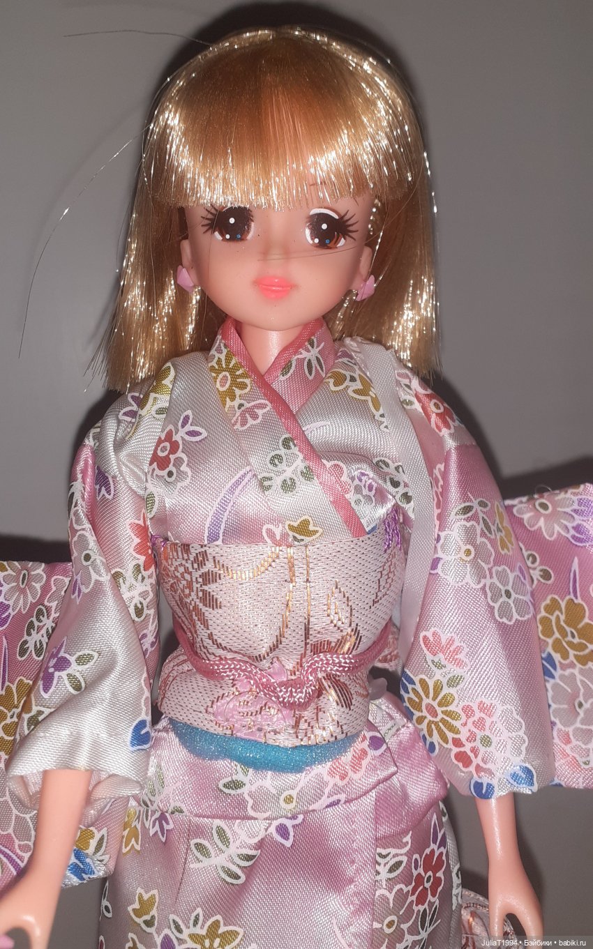 Чудесный рождественский подарок. Редкая Барби Takara 1985 года (фото 6)