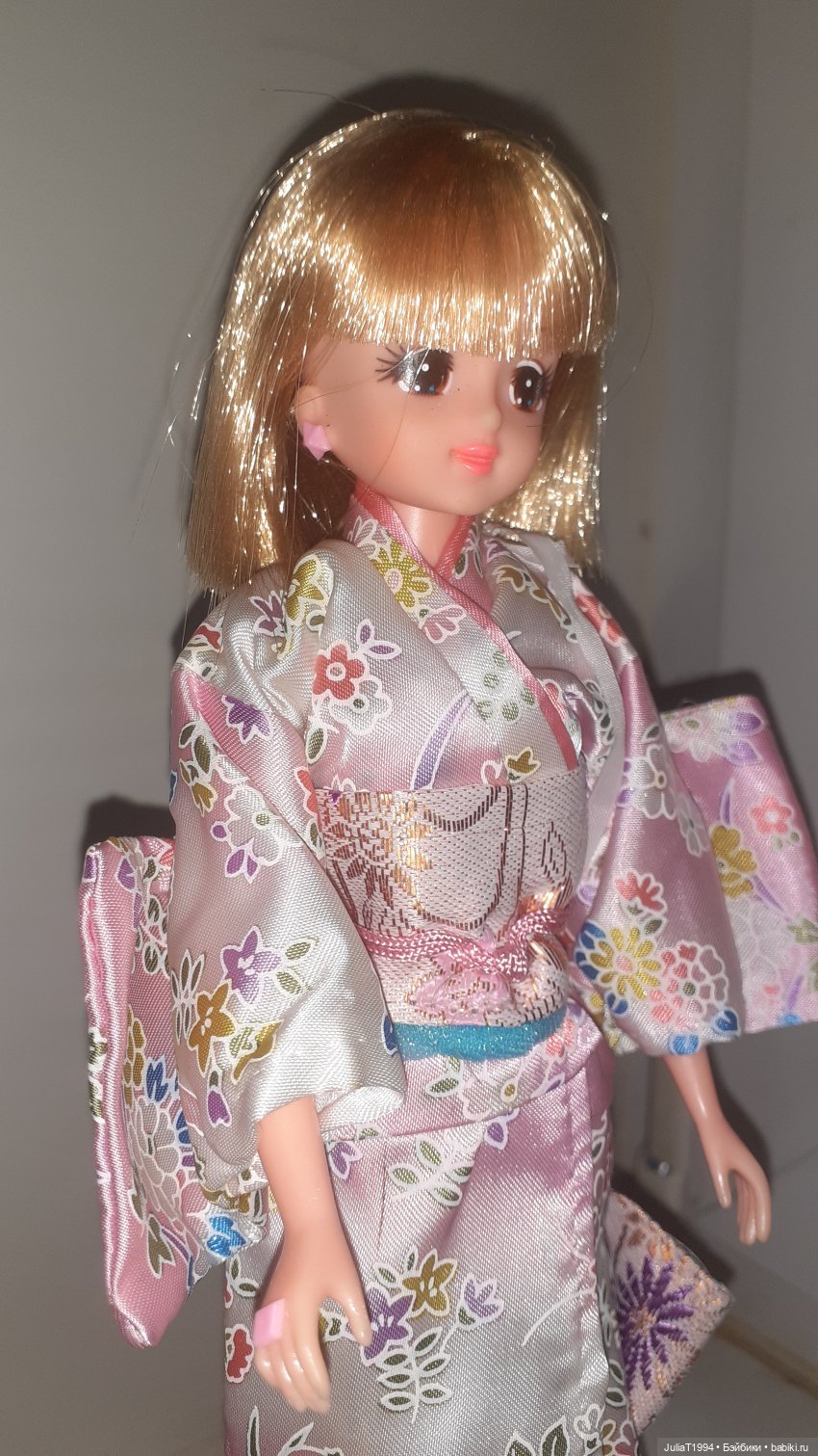 Чудесный рождественский подарок. Редкая Барби Takara 1985 года (фото 7)