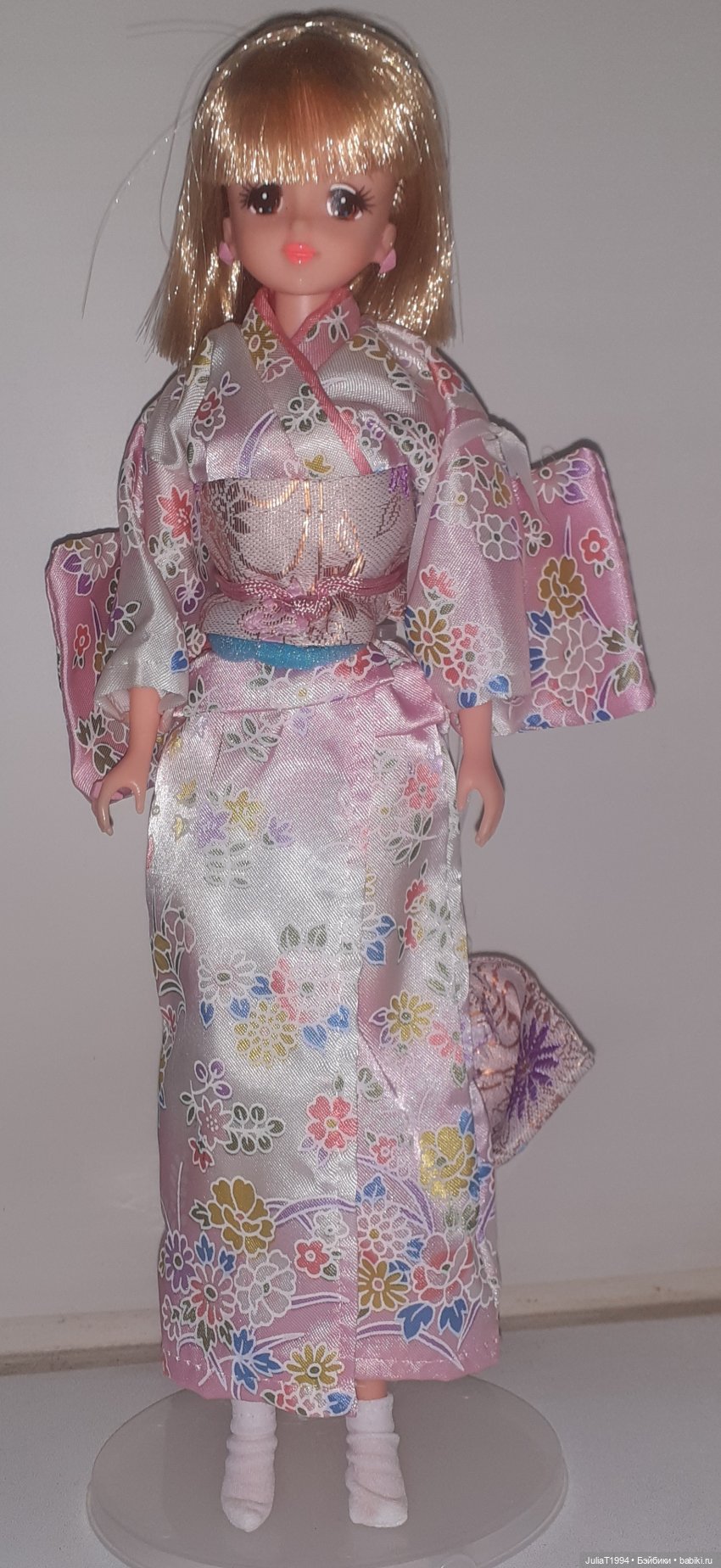 Чудесный рождественский подарок. Редкая Барби Takara 1985 года (фото 2)