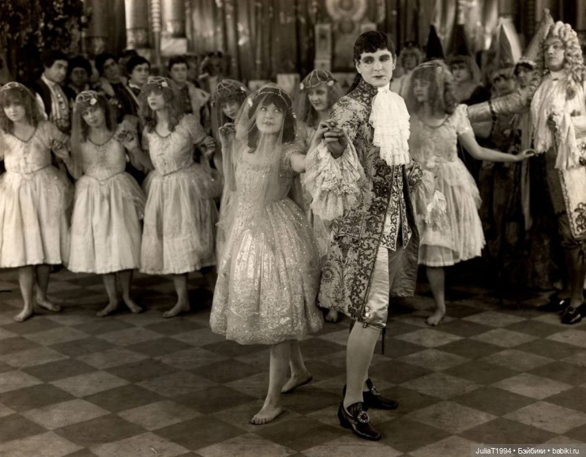 "Белоснежка и семь гномов"