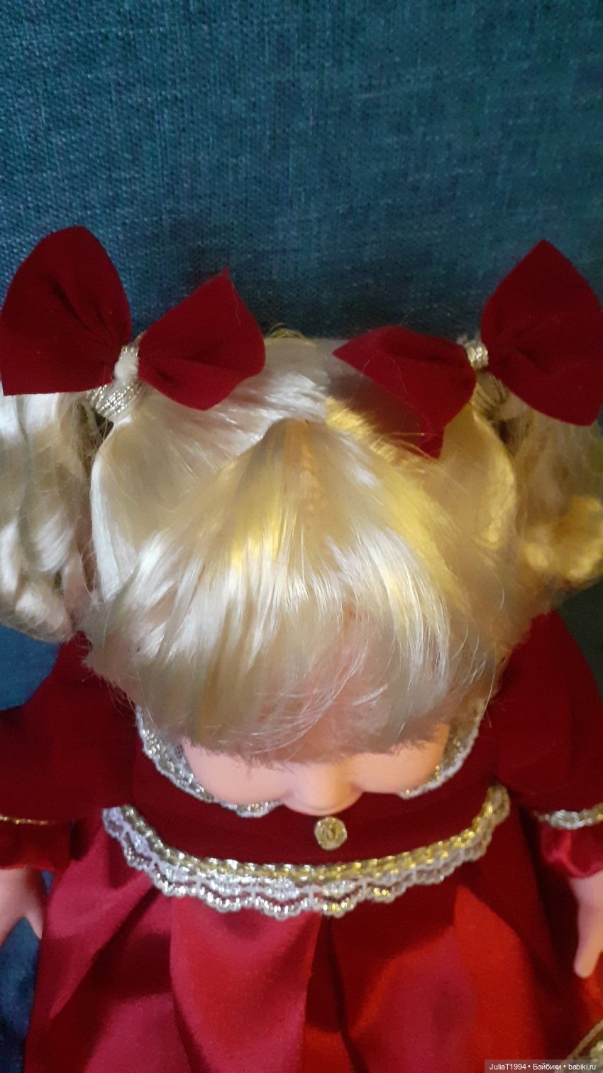 Распаковка куклы Holiday Kelly (2000) (фото 9)