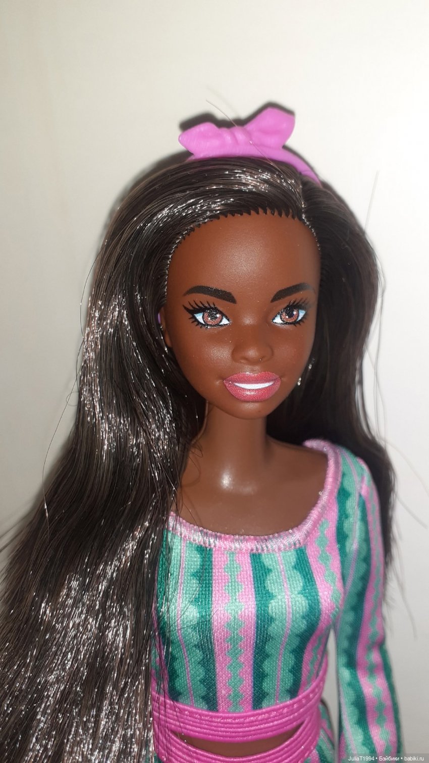 Тесса в духе 1960-х годов. Обзор нового фэшн-пэка от Mattel (фото 7)