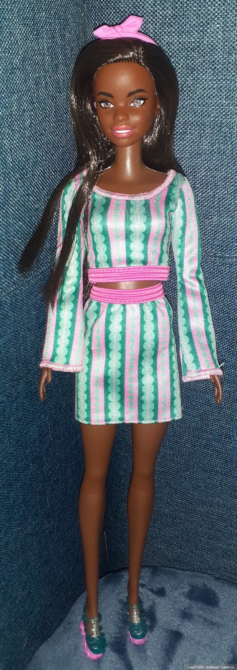 Тесса в духе 1960-х годов. Обзор нового фэшн-пэка от Mattel (фото 6)