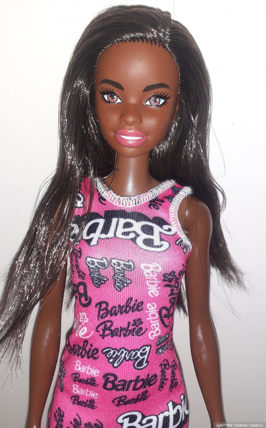 Тесса в духе 1960-х годов. Обзор нового фэшн-пэка от Mattel (фото 2)