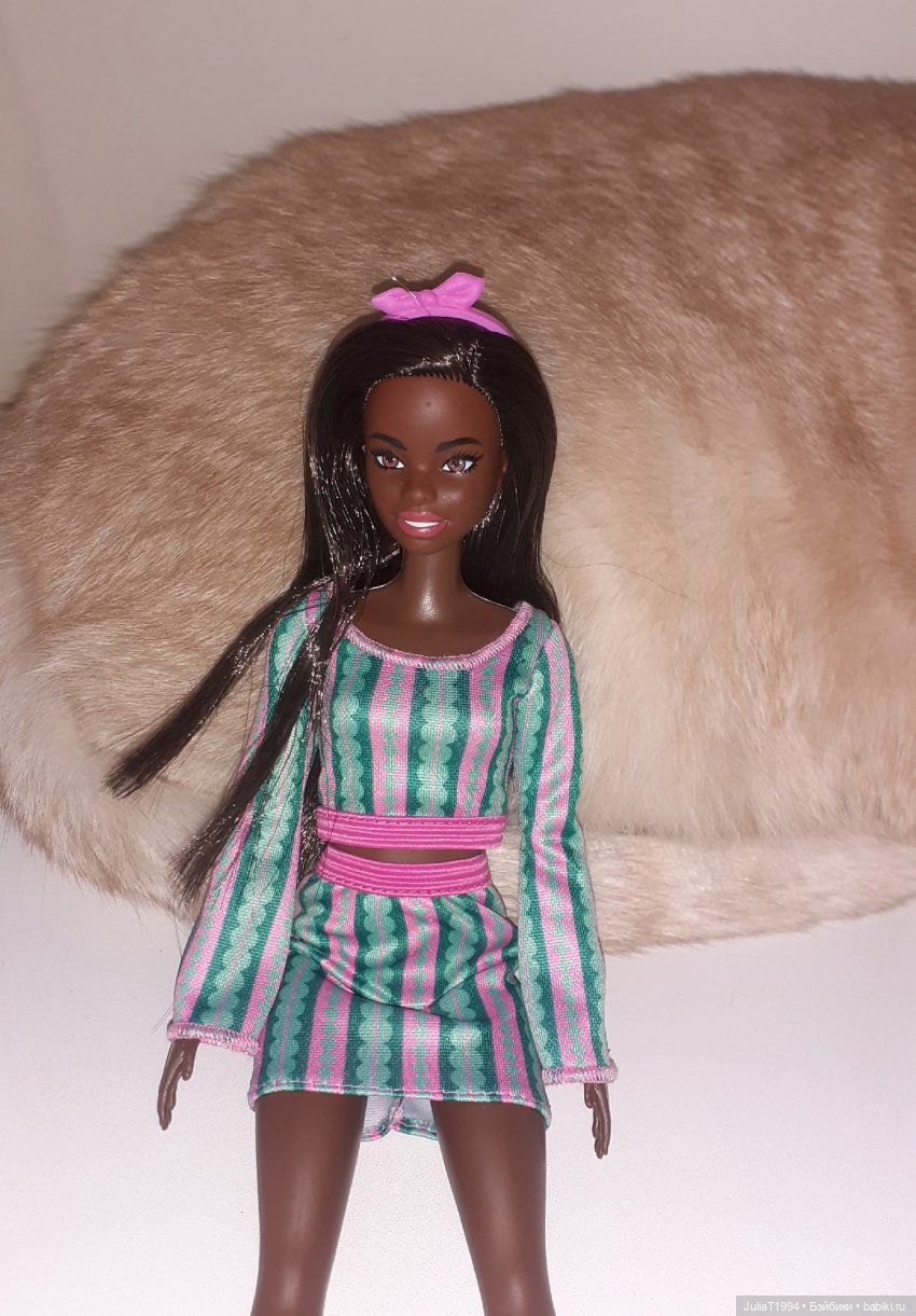 Тесса в духе 1960-х годов. Обзор нового фэшн-пэка от Mattel (фото 8)