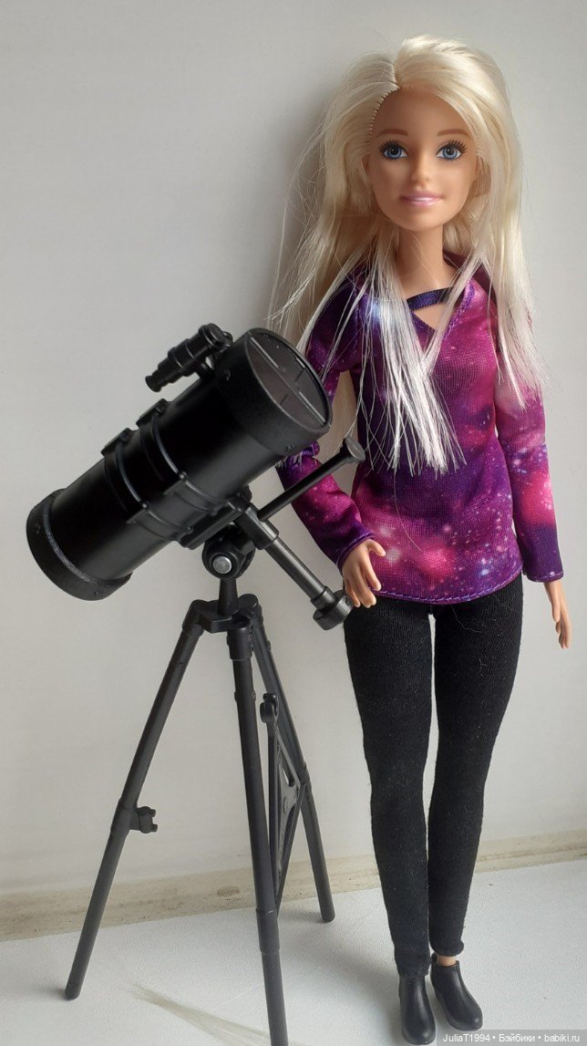 Барби-астрофизик Барби-астрофизик
