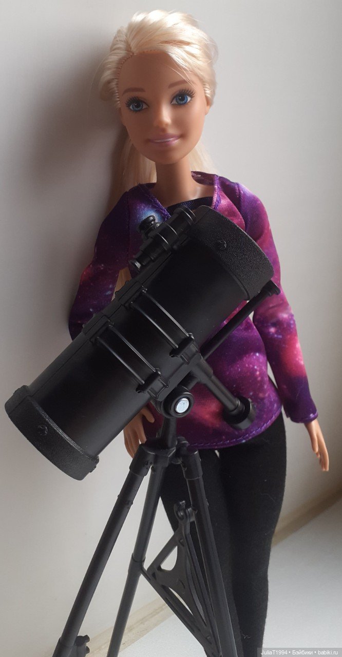 Барби-астрофизик