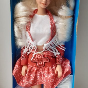 Барби в ковбойском стиле Barbie Trailblazin' (1991)
