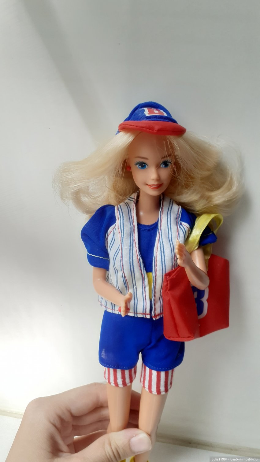 Распаковка Барби-бейсболистки Barbie Baseball (1992) (фото 10)