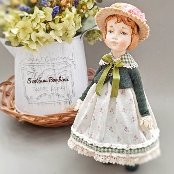 А в воздухе уже повеяло Весной...