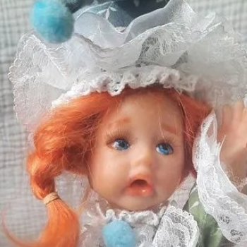 Забавная рыжулька