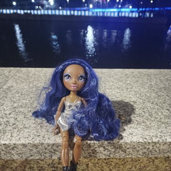 Трудная жизнь Кристал Бэйли.