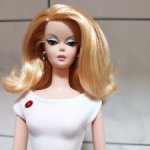 Barbie Silkstone fashion model Trench Setter