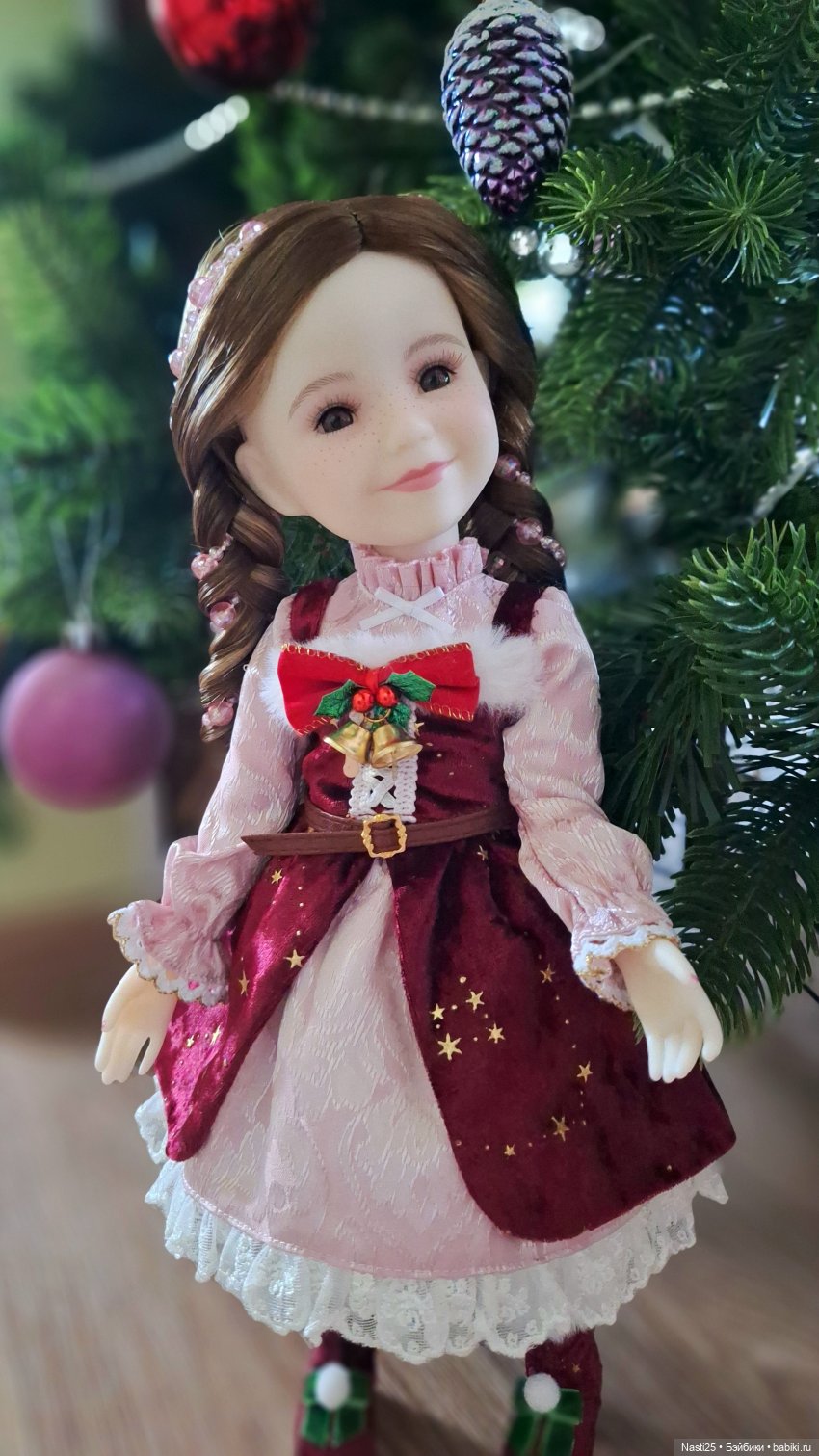 Энджел и Новый год — Куклы Ruby Red (Руби Ред) Fashion Friends: Siblies (фото 2)