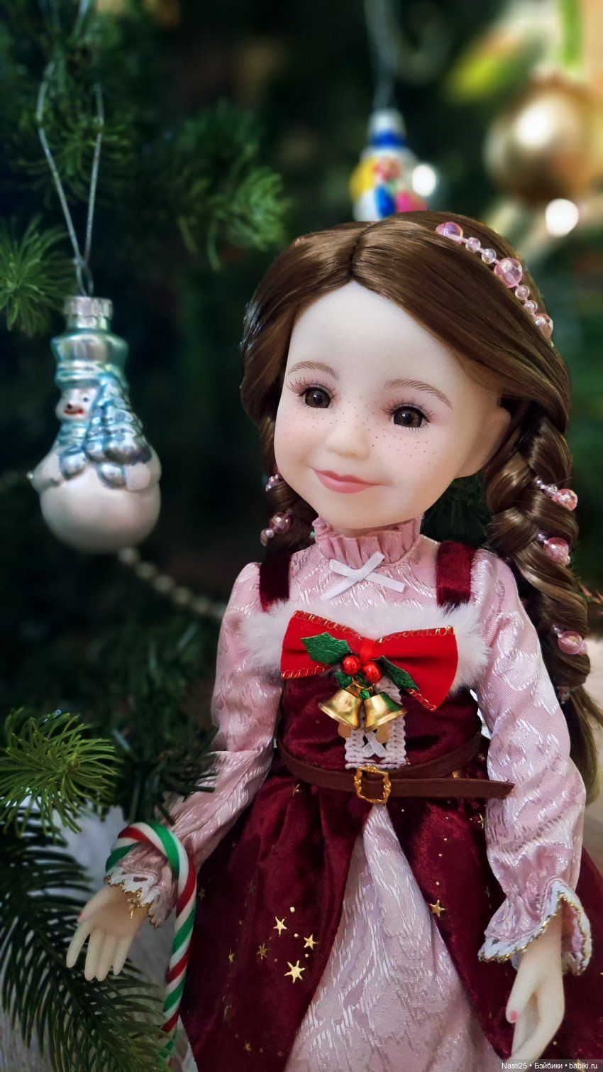 Энджел и Новый год — Куклы Ruby Red (Руби Ред) Fashion Friends: Siblies (фото 4)