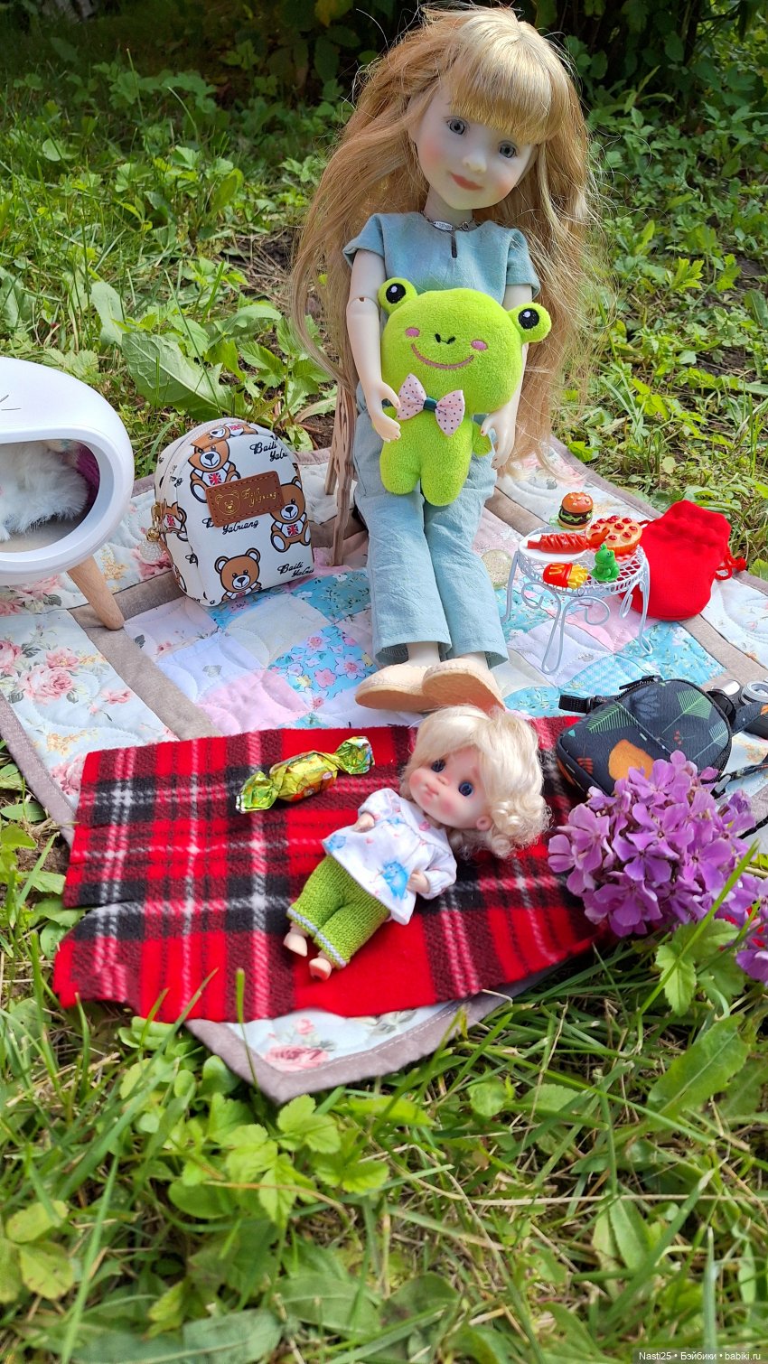 Две Полинки 🍔🍟📷🌷🐞 — Куклы Ruby Red (Руби Ред) Fashion Friends: Siblies