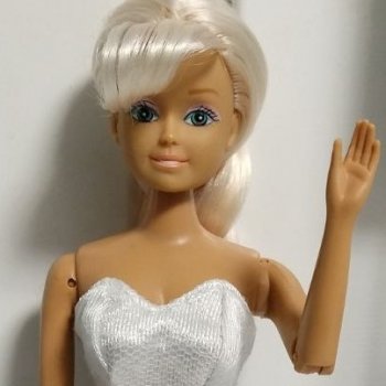 Преображение Джесси из 90х и Барби русалки Джойс Color reveal