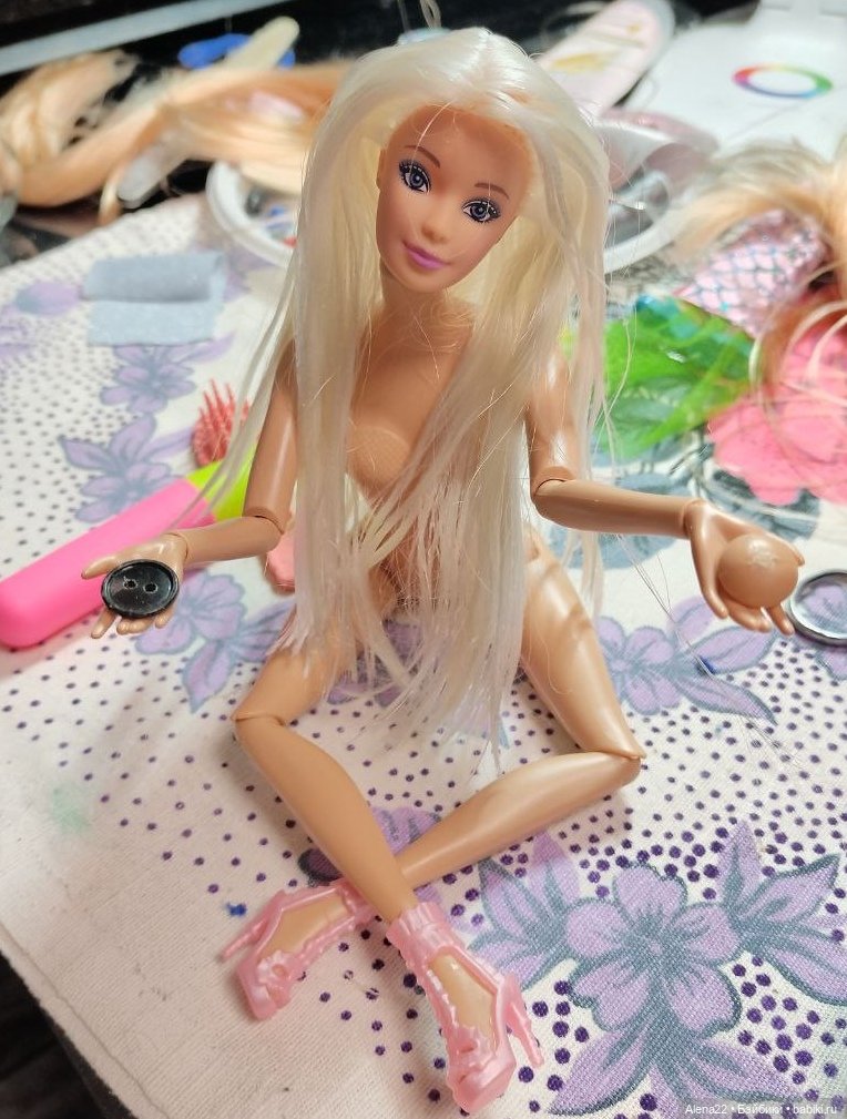 Кукла София аналог Барби Макки с подвижным шейным шарниром Кукла София аналог Барби Макки с подвижным шейным шарниром
