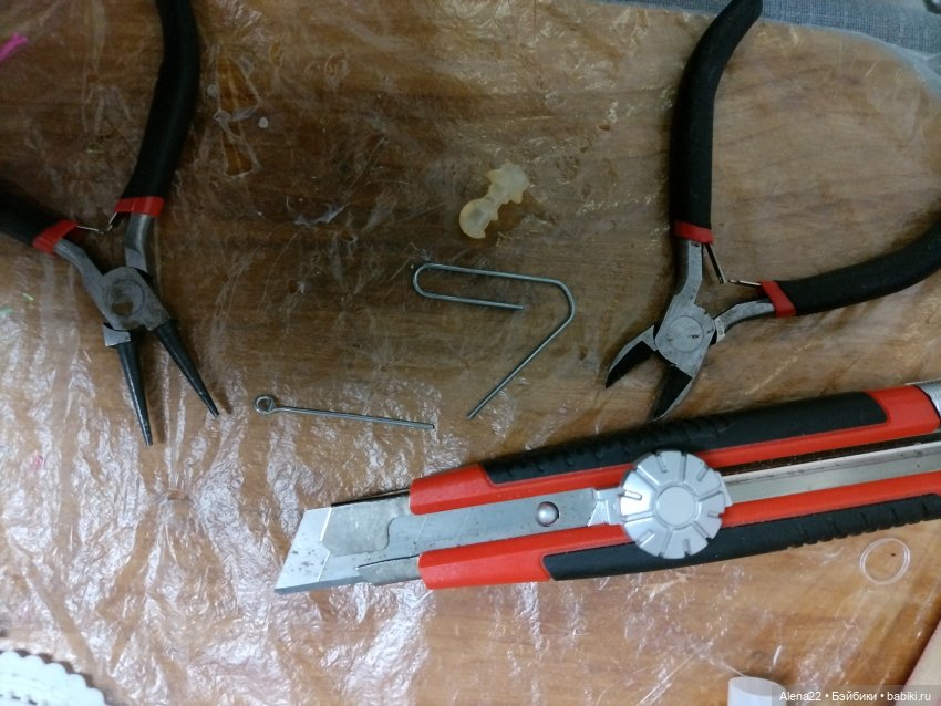 Ремонт шейного шарнира куклы Jem Hasbro Ремонт шейного шарнира куклы Jem Hasbro