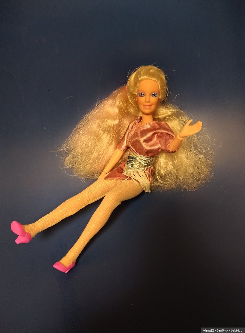 Кукла Jem and the holograms от Hasbro