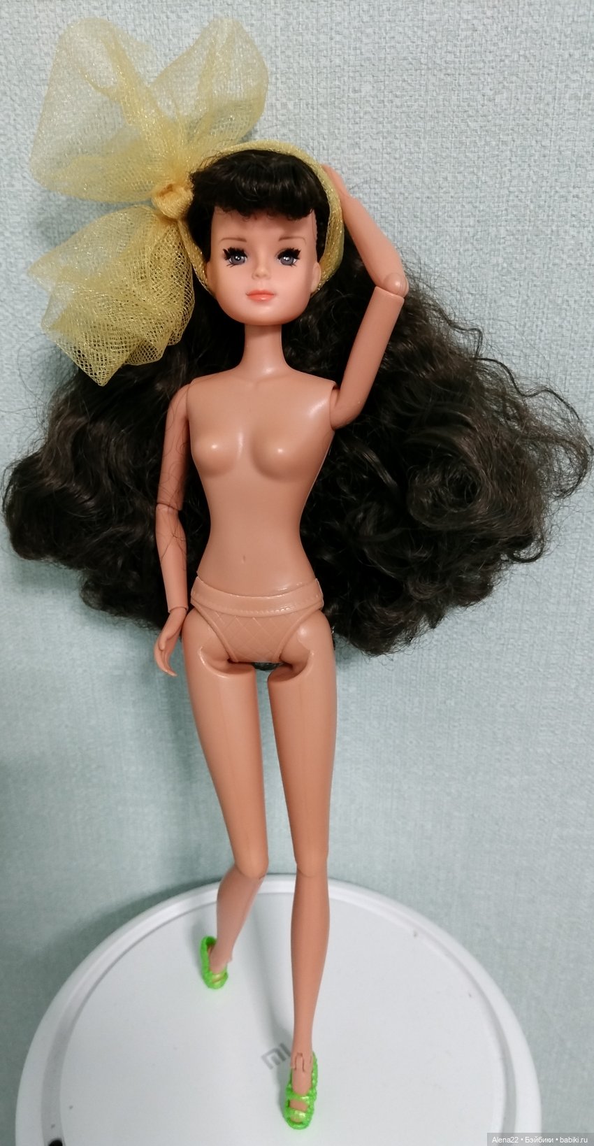 Бетти тонг на теле Штеффи Лав