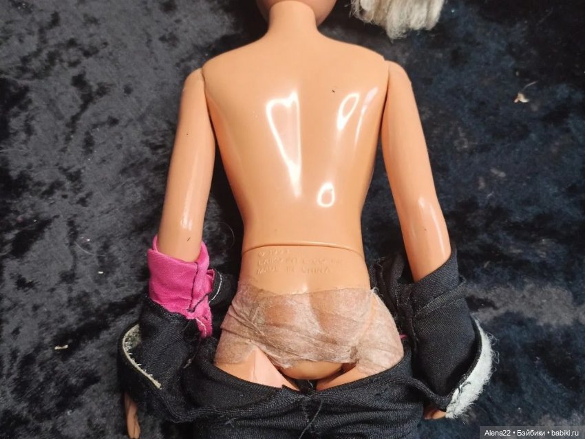 Ремонт бедренного шарнира куклы Laiko