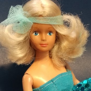 Аналог Бетти Тонг- восстановление лица и ступней, замена рук