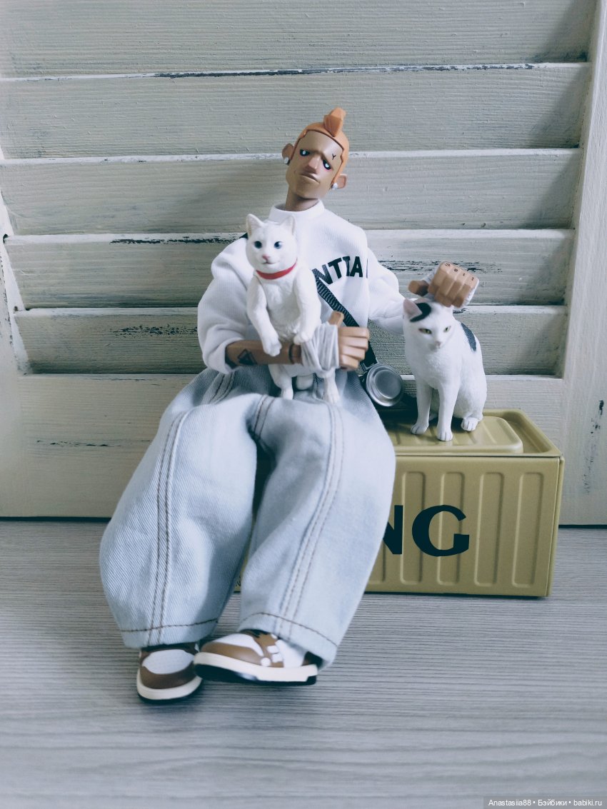 Мой одиночка Mr.Y Come4arts и котики