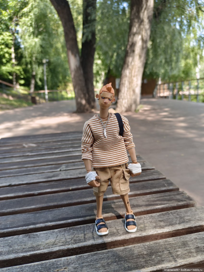 Прогулка по набережной с Ником
