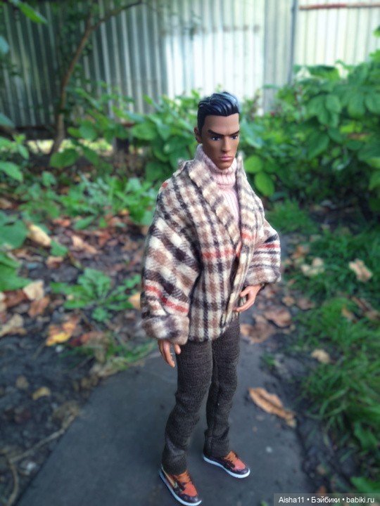 И второй парень, Гарет