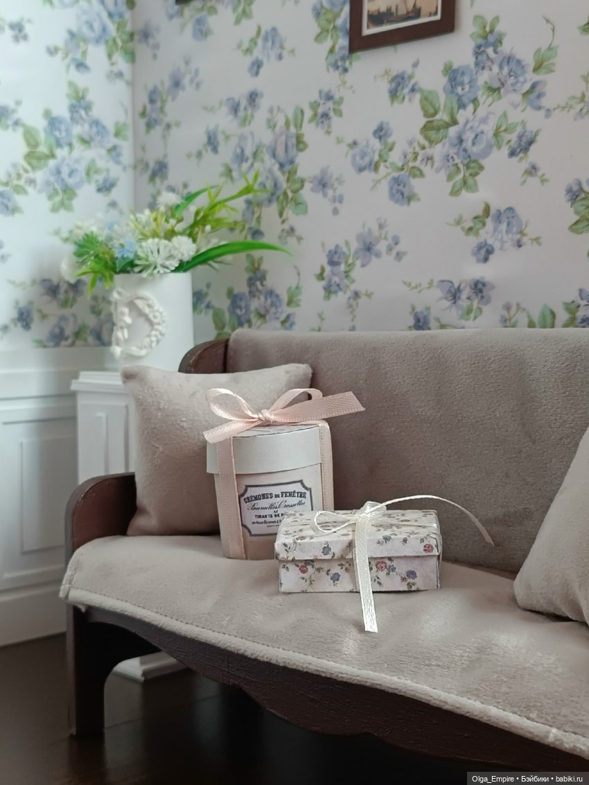 РУМБОКС 19 ВЕКА, а так же картины и вазы