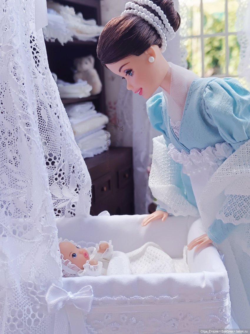 Детская кроватка 19 века — Мебель для кукол и домиков: фото