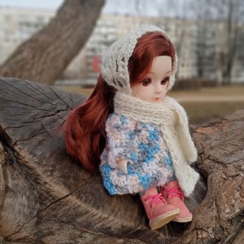 Прогулка с Лу. Март, ручей, стихи и деревья.