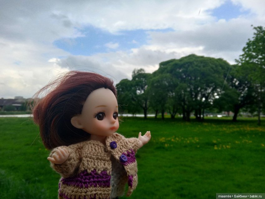Прогулка с куклой баболи