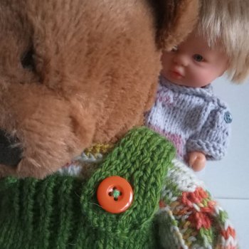 Декабрь: Сэми, костюм с оленем для Крохи, новенькие и диванчик