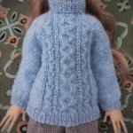 Свитер с косами для Иден от Morphingon ростом 33 см