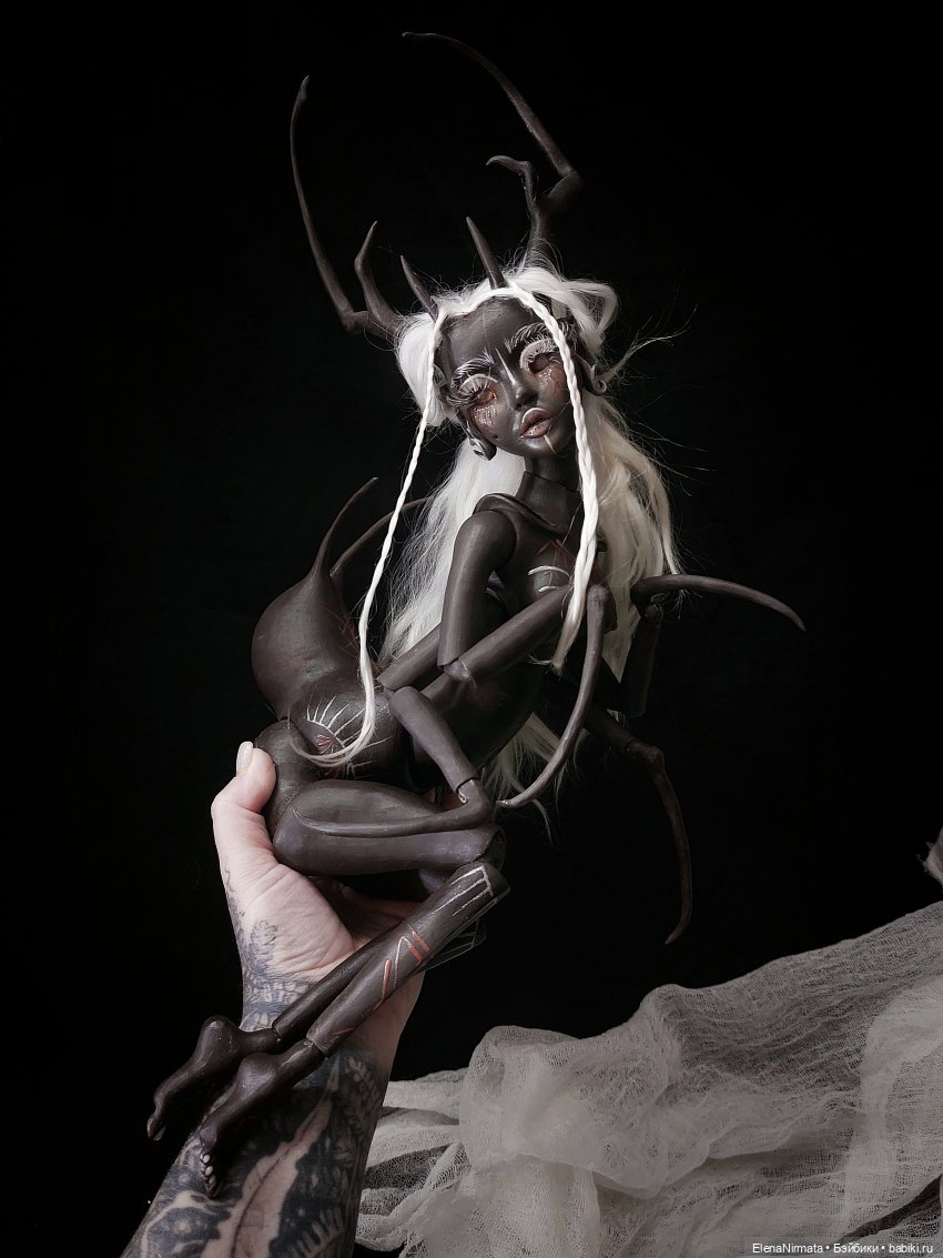 Тёмная Паучиха🕷 — Авторские шарнирные куклы своими руками: лепка (фото 8)