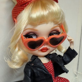 Мои преображения куколок Блайз