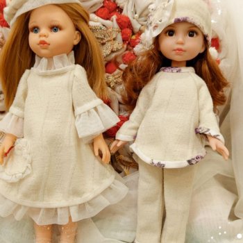 Мои самые первые кукляхи , ну и самая первая одежка для них.