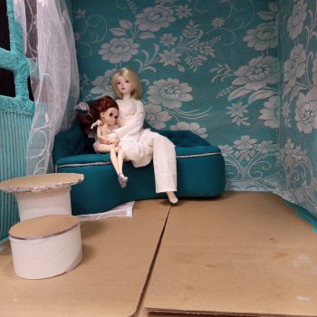 Новая гостиная для Эленики и Рады