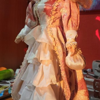 Помогите опознать куколок