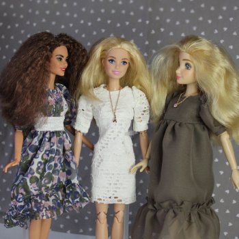 Три платья и неделя вечеров с иголкой