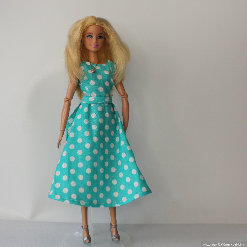 Три платья — Одежда и обувь для кукол своими руками: фото (фото 2)
