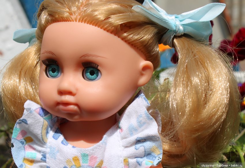 Дусенька на первой прогулке