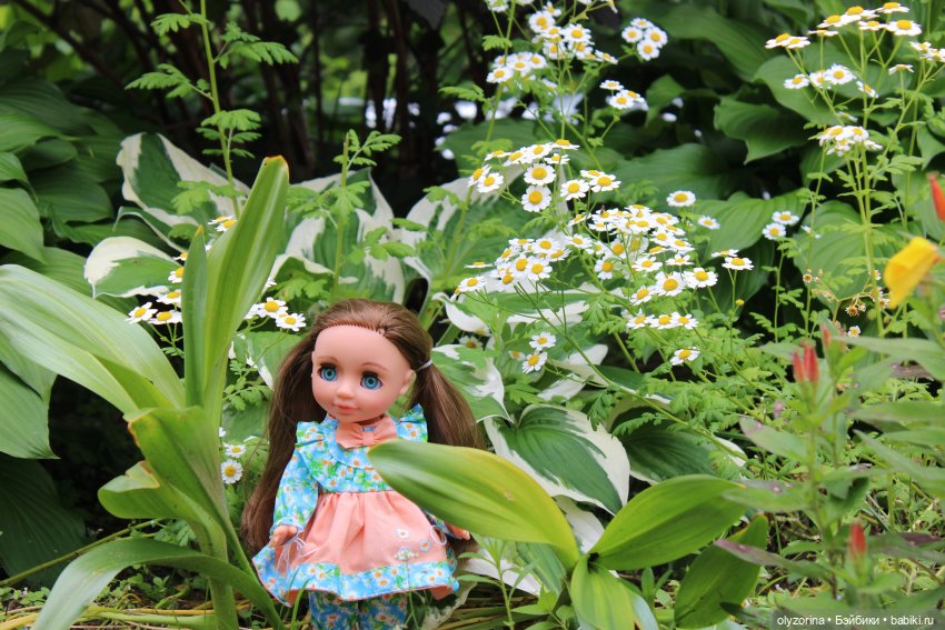 Ясенька и цветочки — Российские куклы Весна