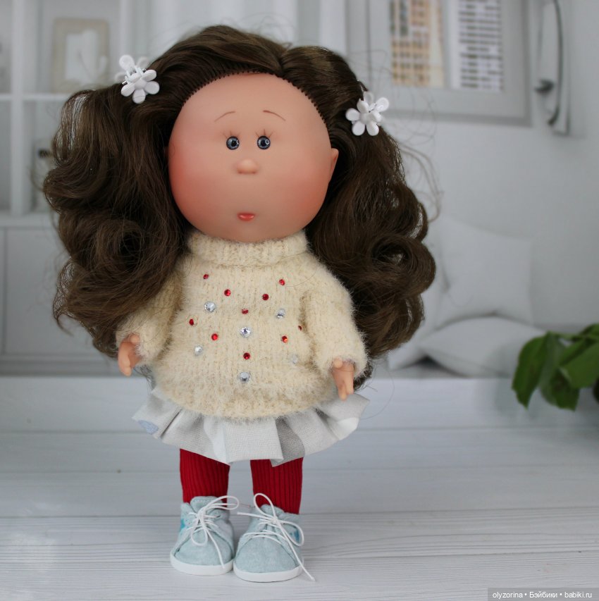 Мини Мийя — Куклы Nines d'Onil (Нинес): Миа (Mia)