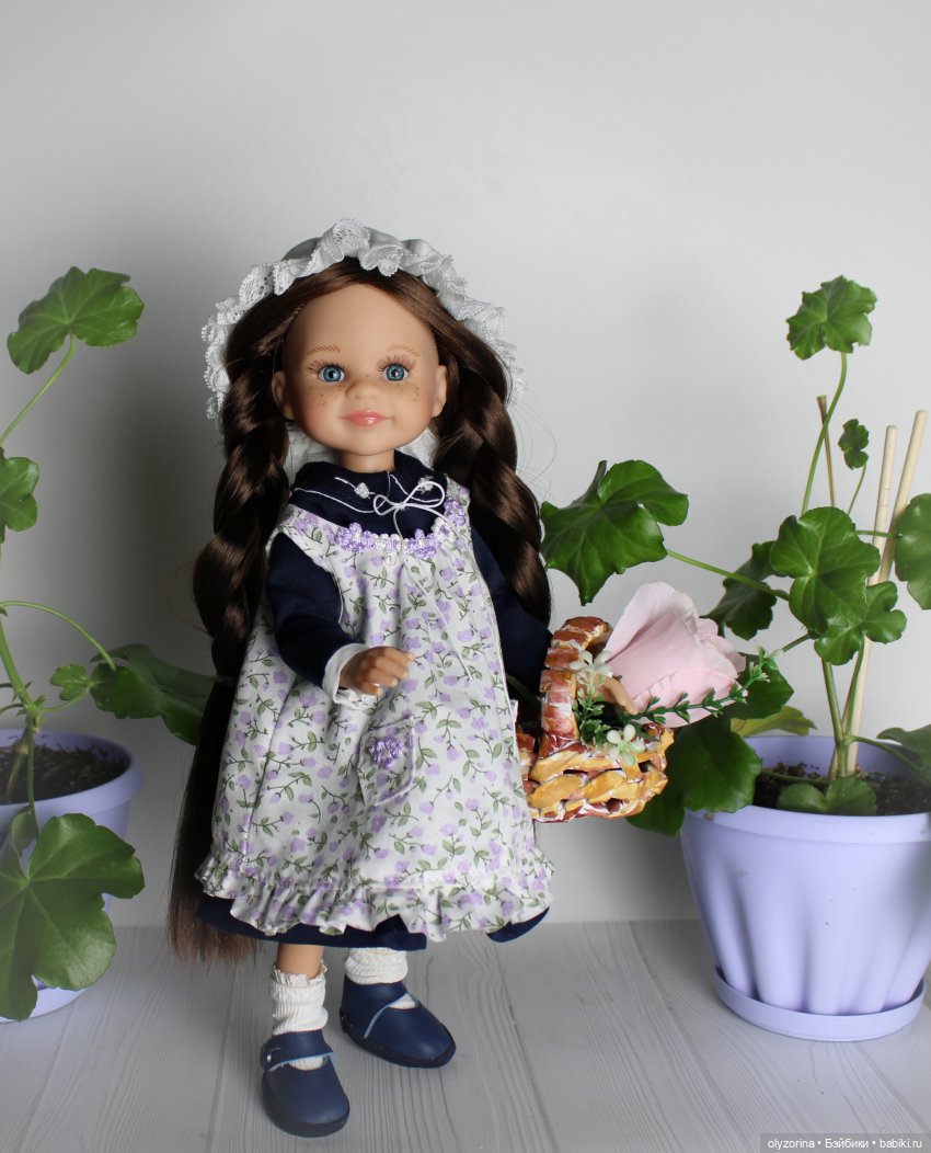 Маленькая цветочница | Бэйбики Маленькая цветочница — Куклы Paola Reina (Паола Рейна): новинки (фото 2)